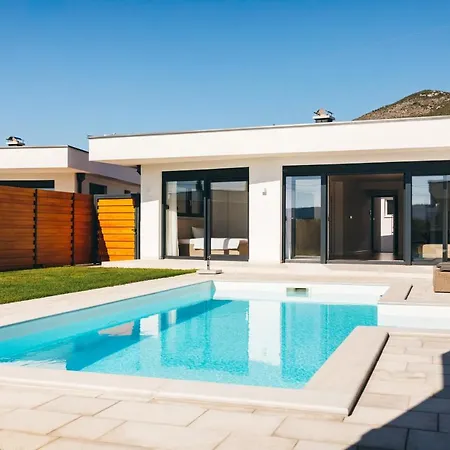 Olive Tree House Vila