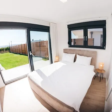 Olive Tree House Βίλα